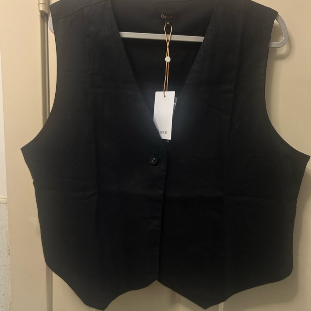 Quince Black Vest